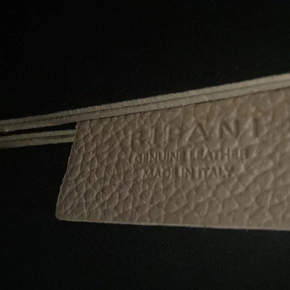 Ripani Italian hand bag - Picture 7 of 16
